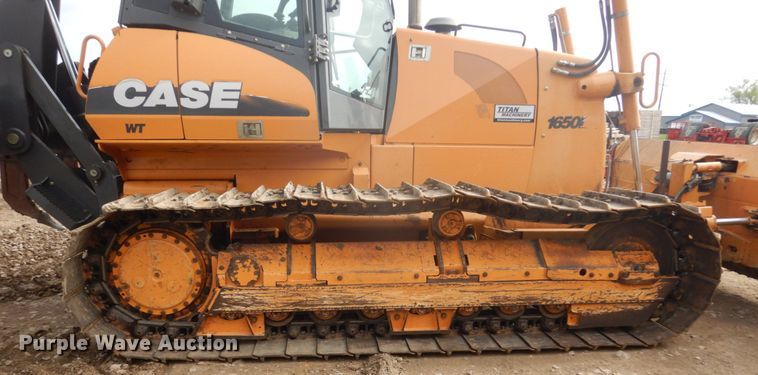 image for item GW9861 2010 Case 1650L WT  crawler dozer