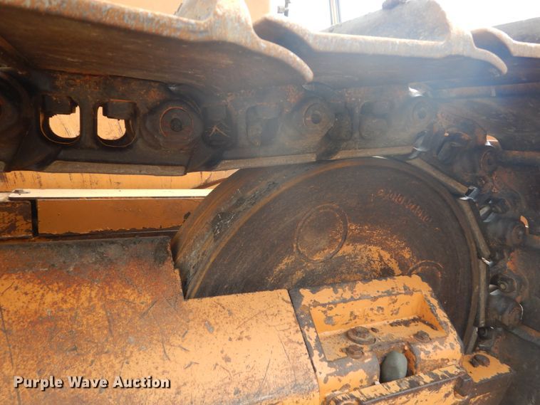 image for item GW9861 2010 Case 1650L WT  crawler dozer