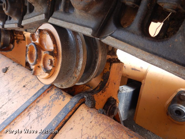 image for item GW9861 2010 Case 1650L WT  crawler dozer