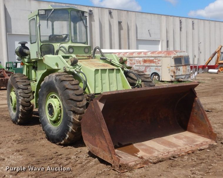 image for item GW9865 Terex L20  wheel loader