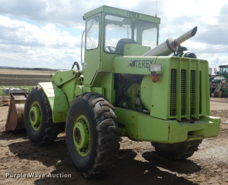 image for item GW9865 Terex L20  wheel loader