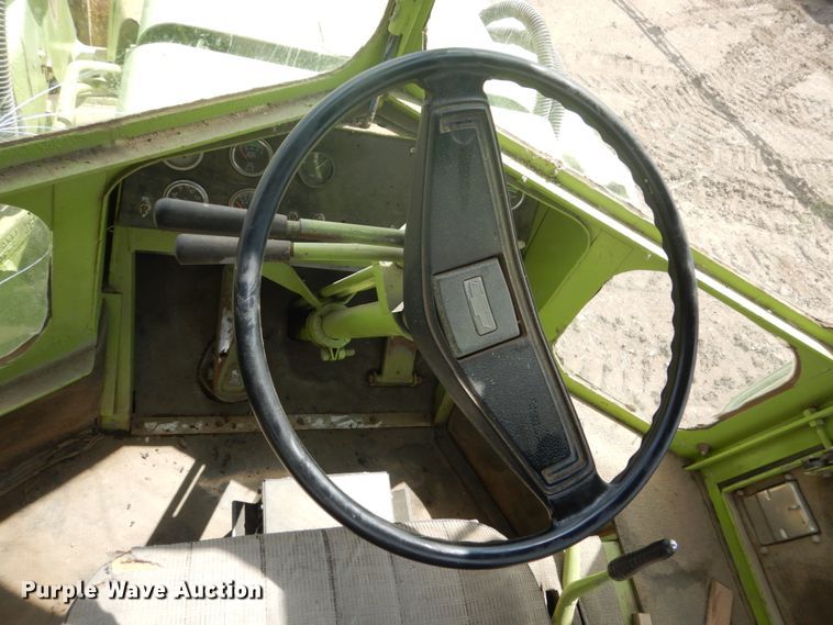 image for item GW9865 Terex L20  wheel loader