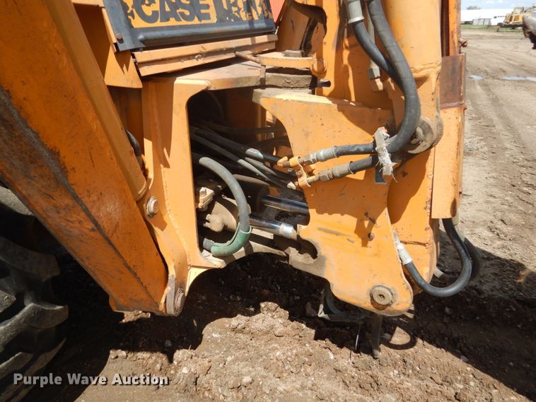 image for item GW9866 Case 680H  backhoe