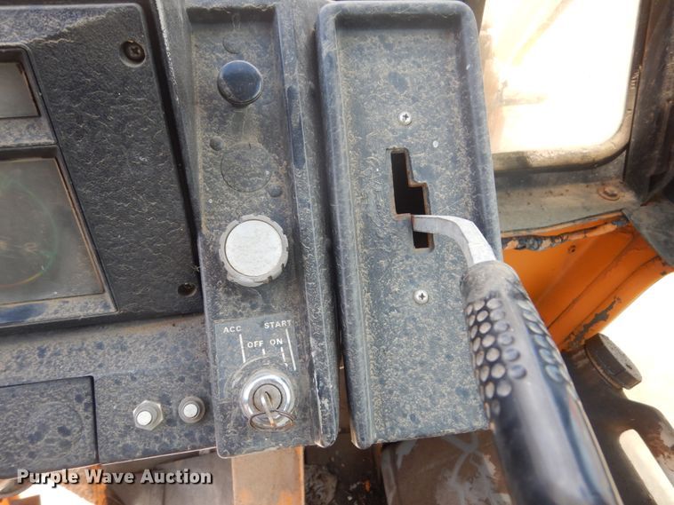 image for item GW9866 Case 680H  backhoe