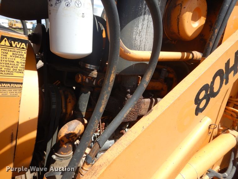 image for item GW9866 Case 680H  backhoe