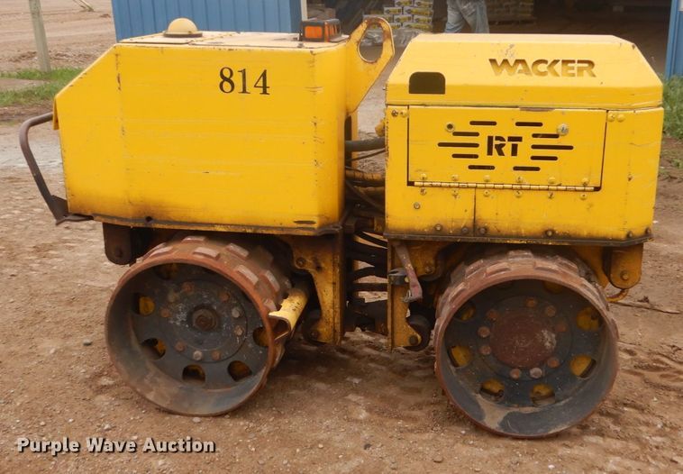 image for item GW9871 Wacker vibratory trench compactor