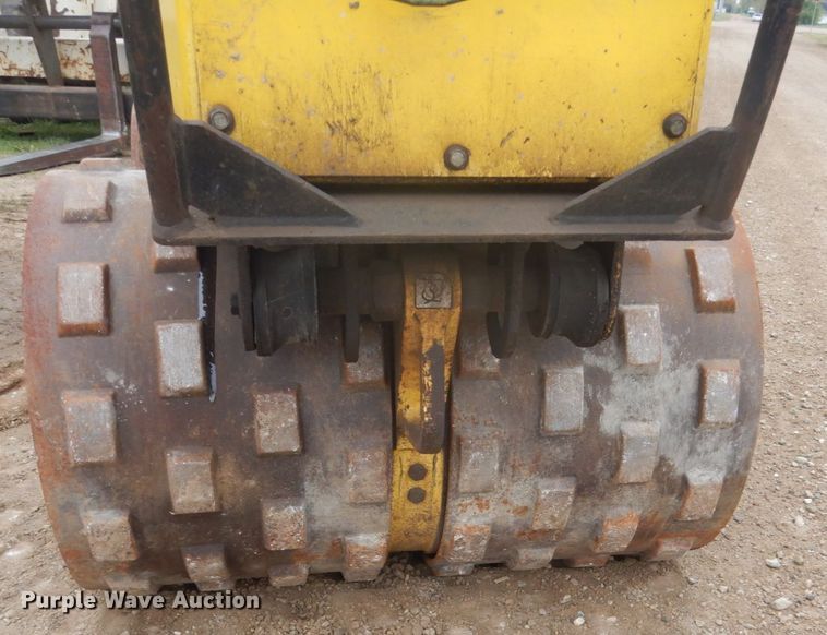 image for item GW9871 Wacker vibratory trench compactor