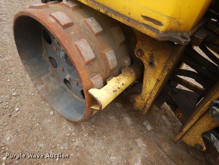 image for item GW9871 Wacker vibratory trench compactor