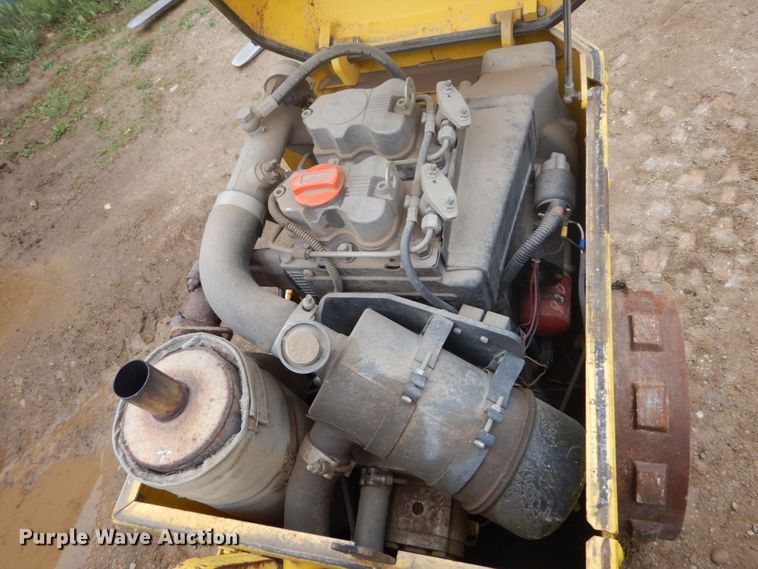 image for item GW9871 Wacker vibratory trench compactor