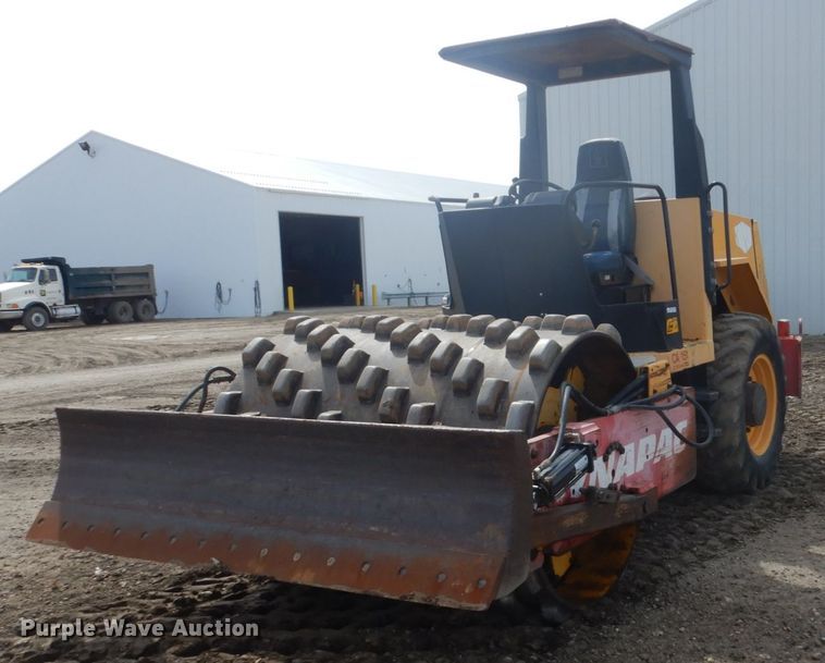 image for item GW9874 1996 Dynapac CA151 Series 15 single drum vibratory roller