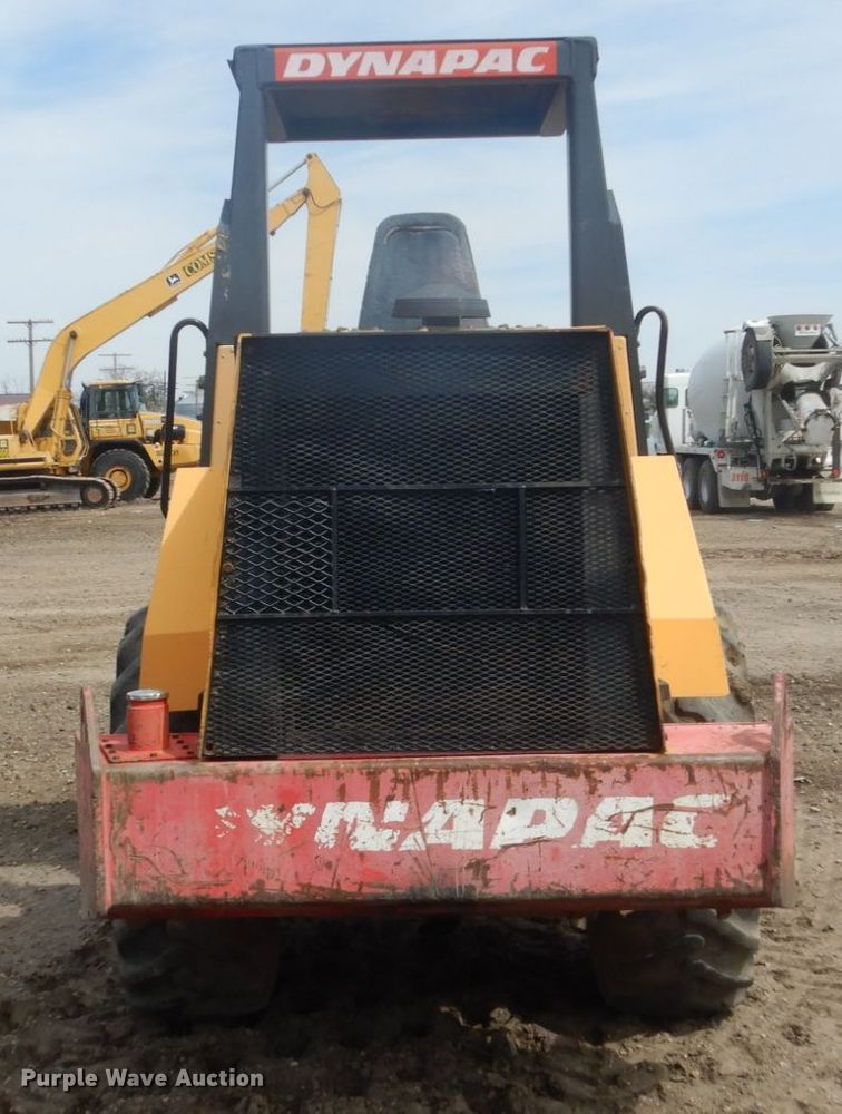 image for item GW9874 1996 Dynapac CA151 Series 15 single drum vibratory roller