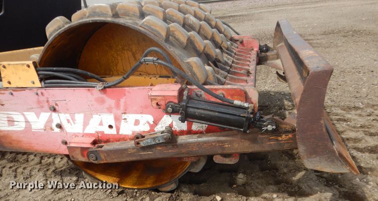 image for item GW9874 1996 Dynapac CA151 Series 15 single drum vibratory roller