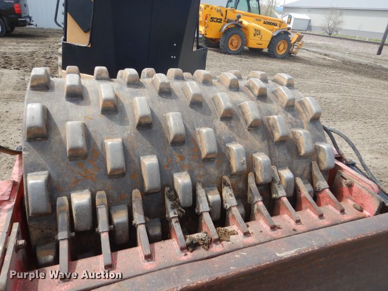 image for item GW9874 1996 Dynapac CA151 Series 15 single drum vibratory roller