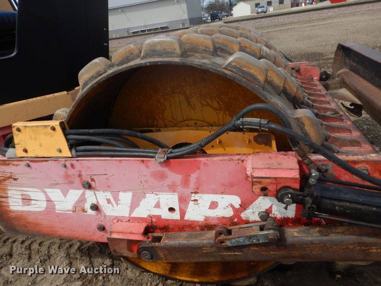 image for item GW9874 1996 Dynapac CA151 Series 15 single drum vibratory roller