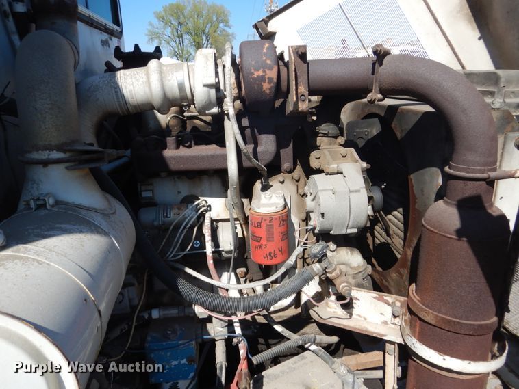 image for item GW9889 1988 Athey H10 street sweeper