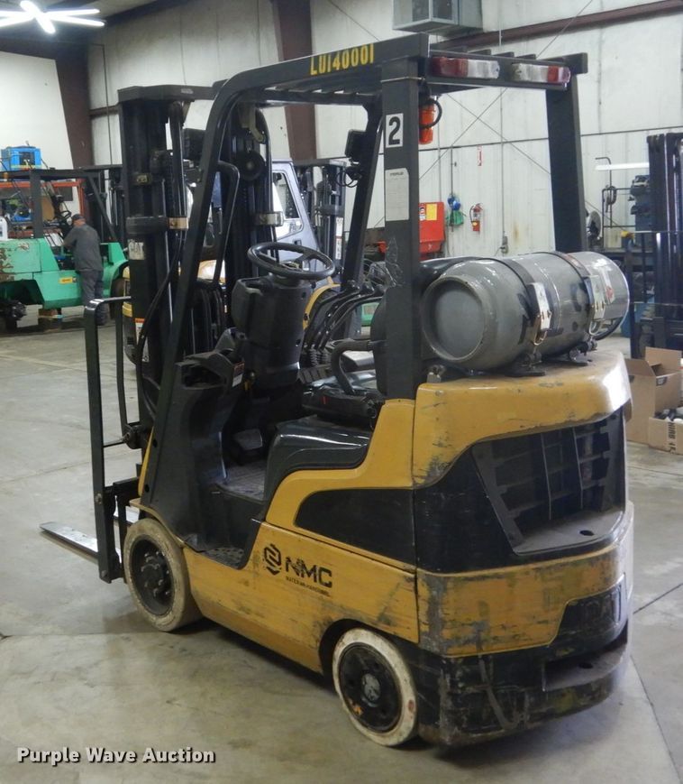 image for item GW9968 Caterpillar C3000 forklift