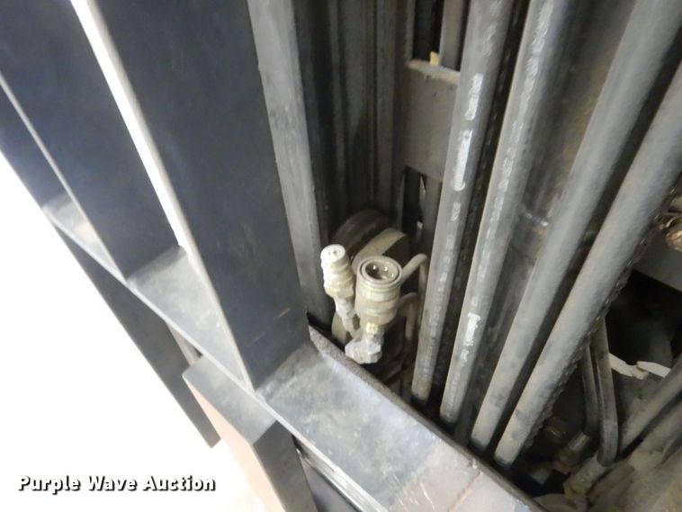 image for item GW9968 Caterpillar C3000 forklift