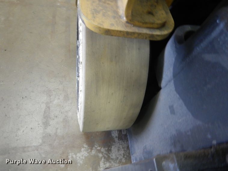 image for item GW9968 Caterpillar C3000 forklift