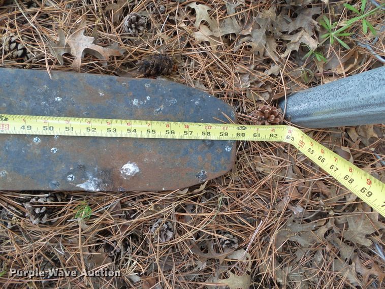 image for item GX9076 Daewoo Mega 250-V pallet forks