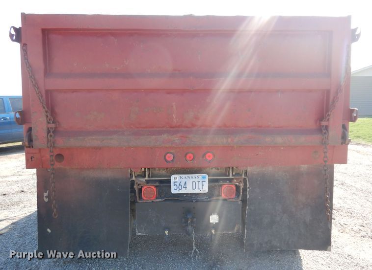 image for item GY9003 1987 GMC 7000 dump truck