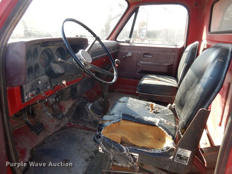 image for item GY9003 1987 GMC 7000 dump truck