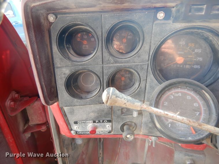 image for item GY9003 1987 GMC 7000 dump truck