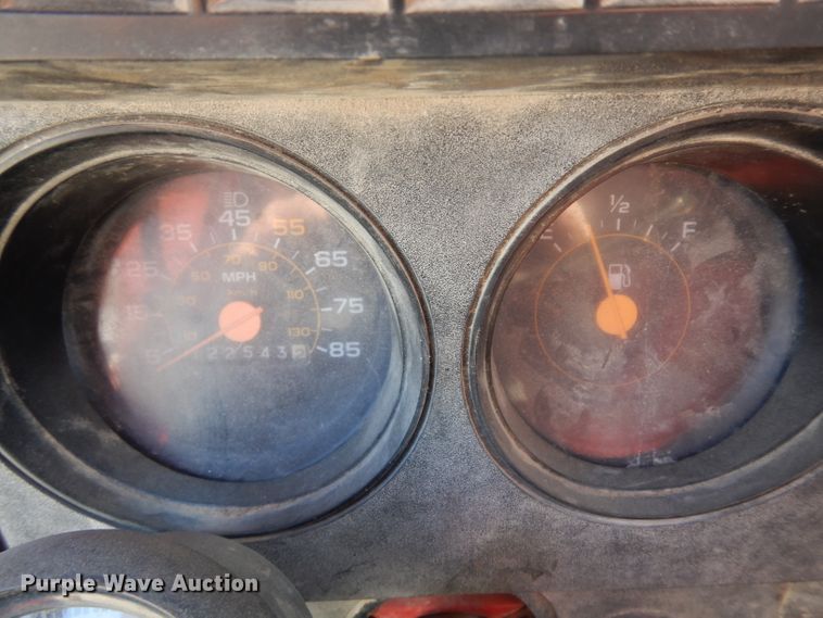 image for item GY9003 1987 GMC 7000 dump truck