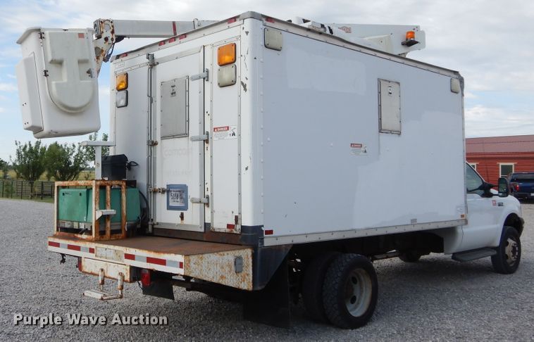 image for item HA9140 2001 Ford F550 XL  fiber optic splicing truck