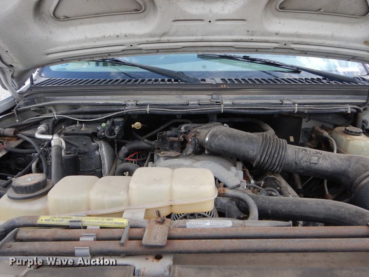 image for item HA9140 2001 Ford F550 XL  fiber optic splicing truck