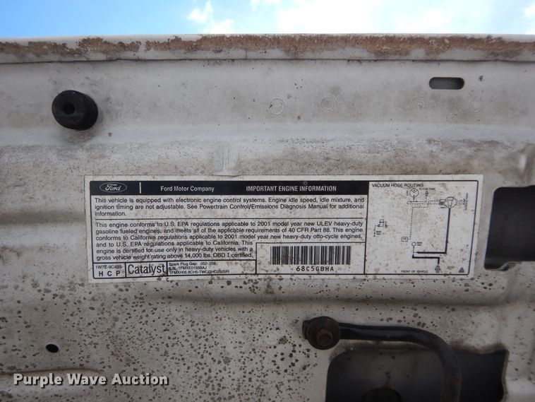 image for item HA9140 2001 Ford F550 XL  fiber optic splicing truck