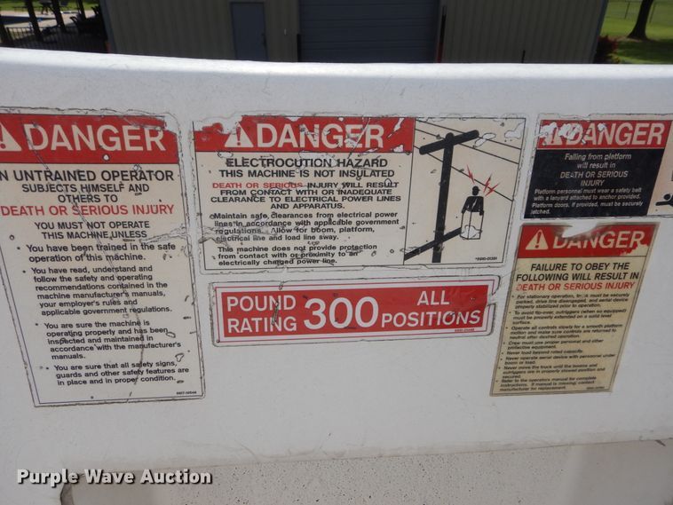 image for item HA9140 2001 Ford F550 XL  fiber optic splicing truck