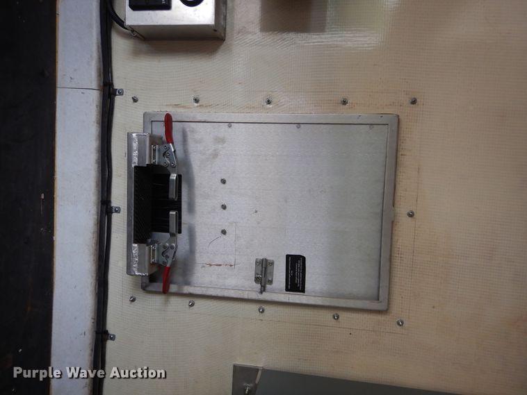 image for item HA9140 2001 Ford F550 XL  fiber optic splicing truck