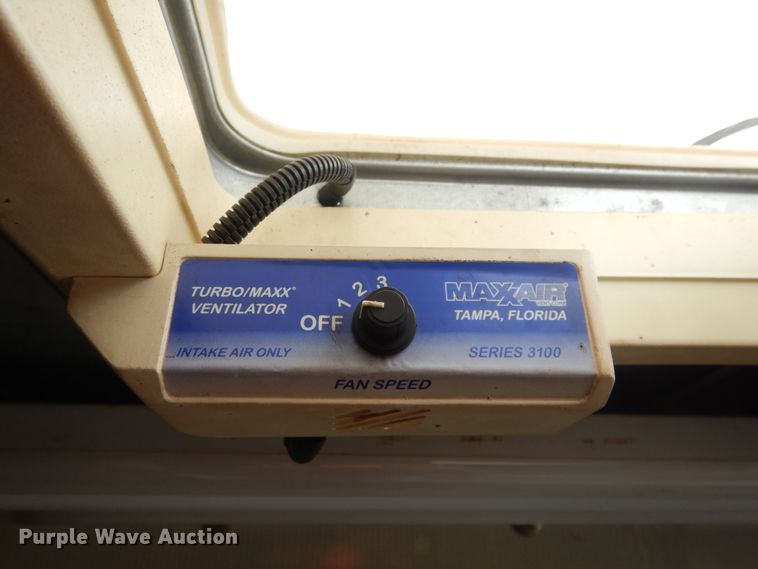 image for item HA9140 2001 Ford F550 XL  fiber optic splicing truck