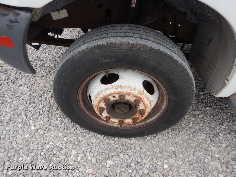 image for item HA9140 2001 Ford F550 XL  fiber optic splicing truck