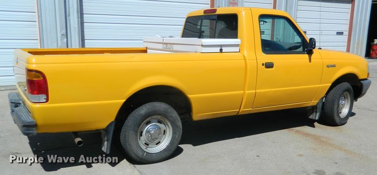 image for item DE4453 1998 Ford Ranger  pickup truck