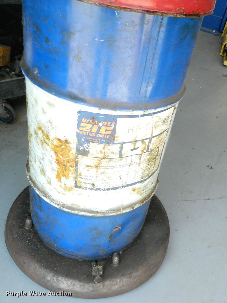 image for item DE4454 Pneumatic grease and oil system