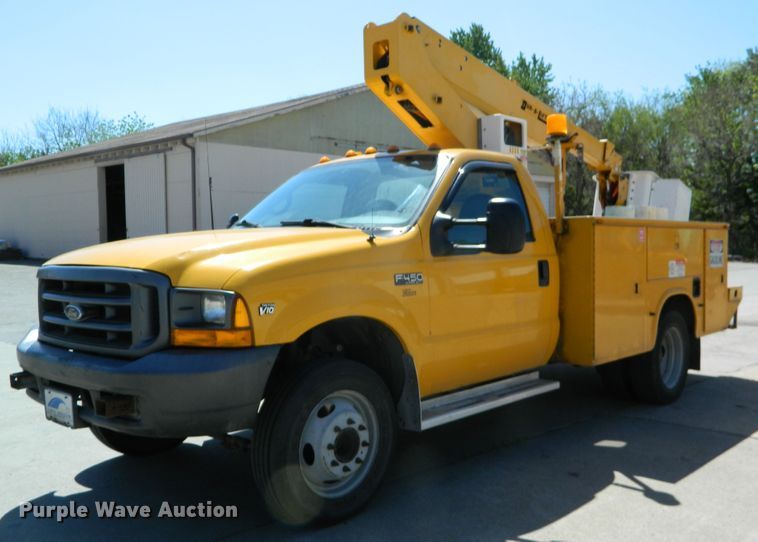 image for item DE4458 2000 Ford F450 Super Duty bucket truck