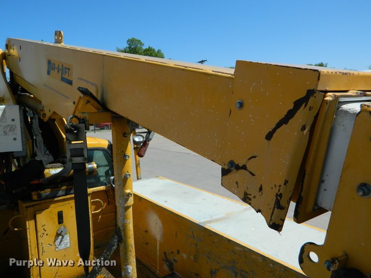 image for item DE4458 2000 Ford F450 Super Duty bucket truck