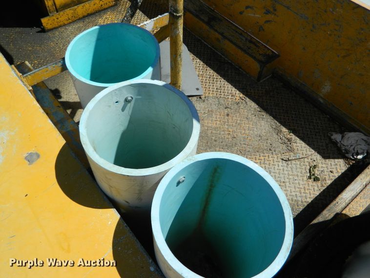 image for item DE4458 2000 Ford F450 Super Duty bucket truck