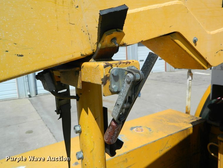 image for item DE4458 2000 Ford F450 Super Duty bucket truck