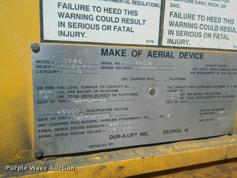 image for item DE4458 2000 Ford F450 Super Duty bucket truck