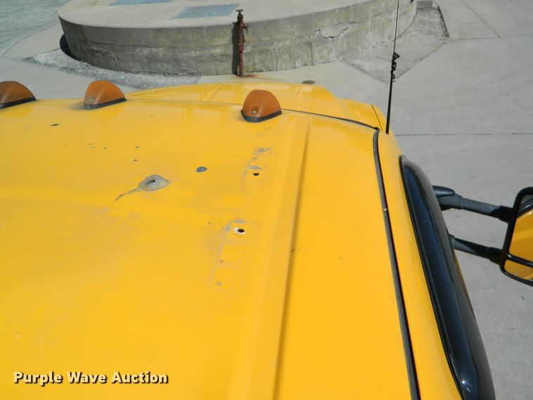 image for item DE4458 2000 Ford F450 Super Duty bucket truck