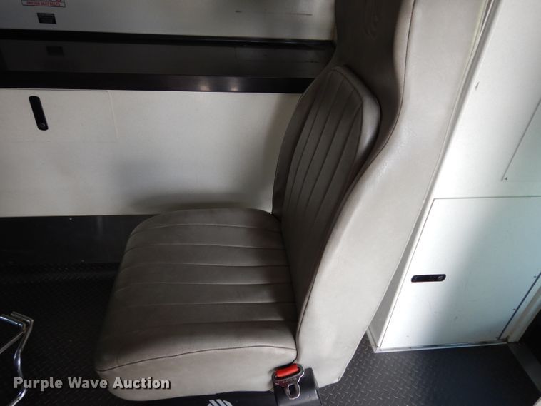 image for item DF4040 2009 Chevrolet C4500  ambulance