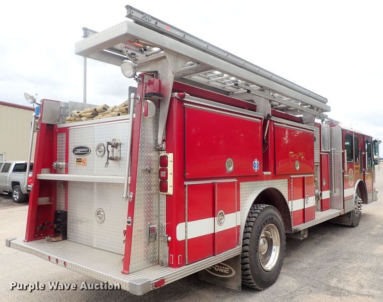 image for item DG2172 1985 Federal Motors  pumper fire truck