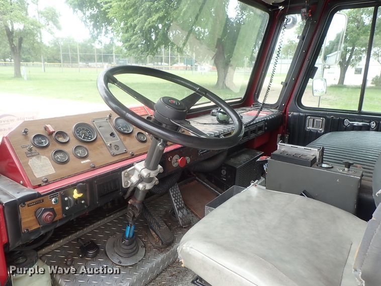 image for item DG2172 1985 Federal Motors  pumper fire truck