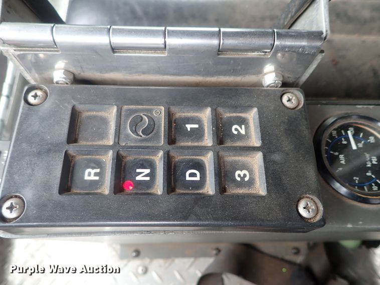 image for item DG2172 1985 Federal Motors  pumper fire truck