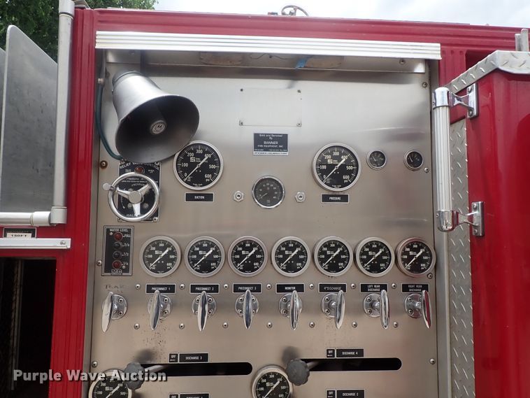 image for item DG2172 1985 Federal Motors  pumper fire truck