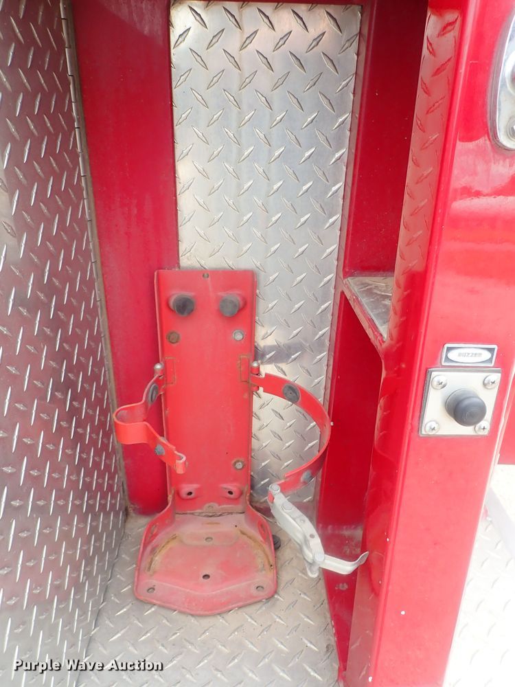 image for item DG2172 1985 Federal Motors  pumper fire truck