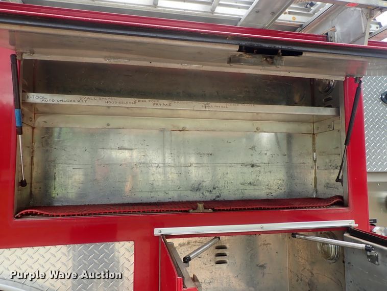 image for item DG2172 1985 Federal Motors  pumper fire truck