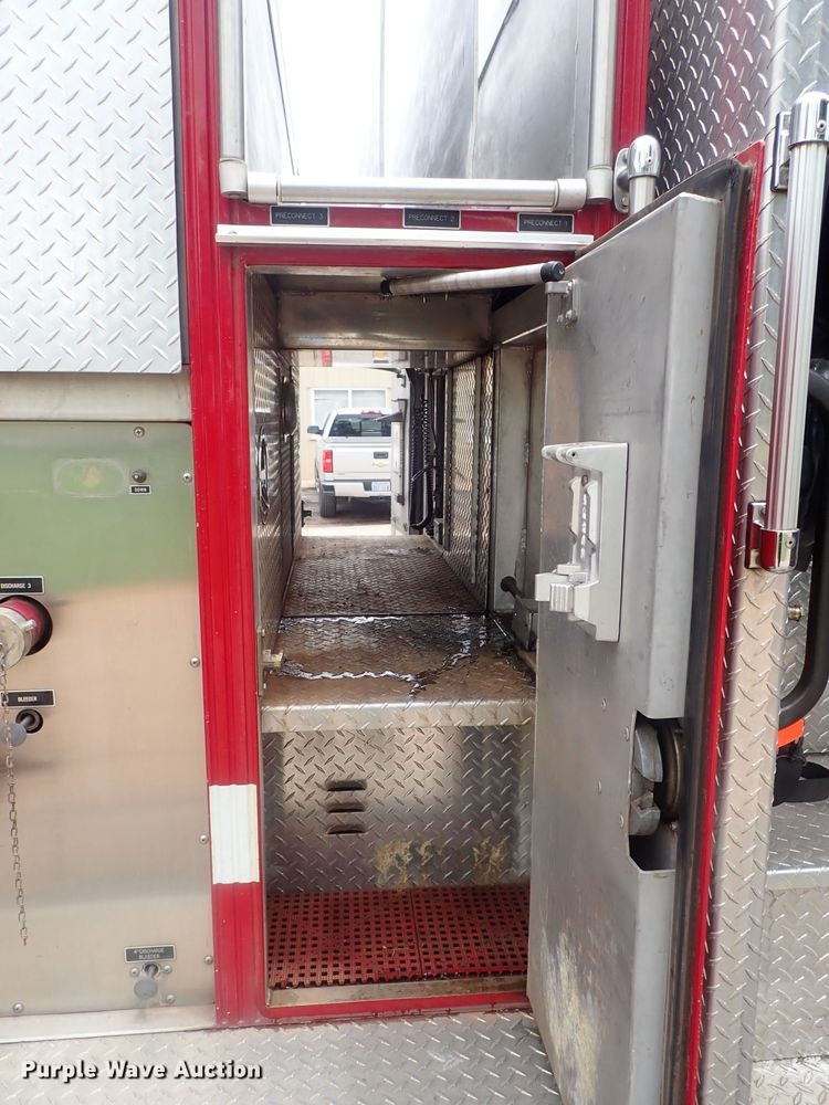 image for item DG2172 1985 Federal Motors  pumper fire truck